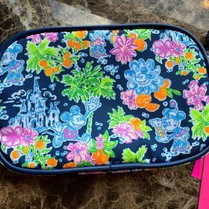 NWT Disney Lily Pulitzer Pouch Clutch